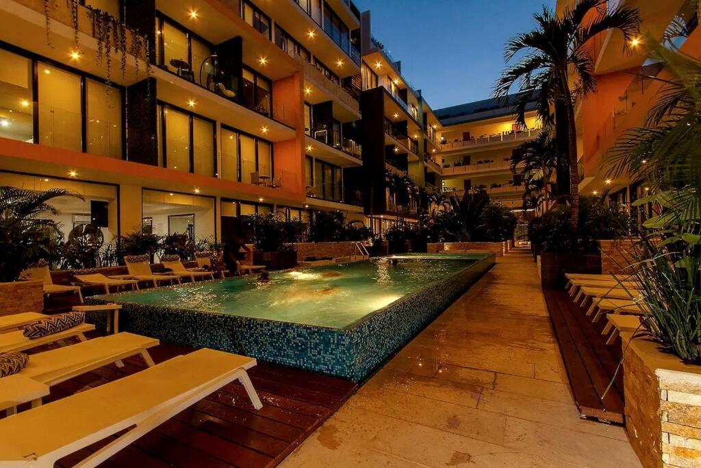 Your Exclusive Studio In The City - Top Amenities & Services For Free!! Playa del Carmen Kültér fotó